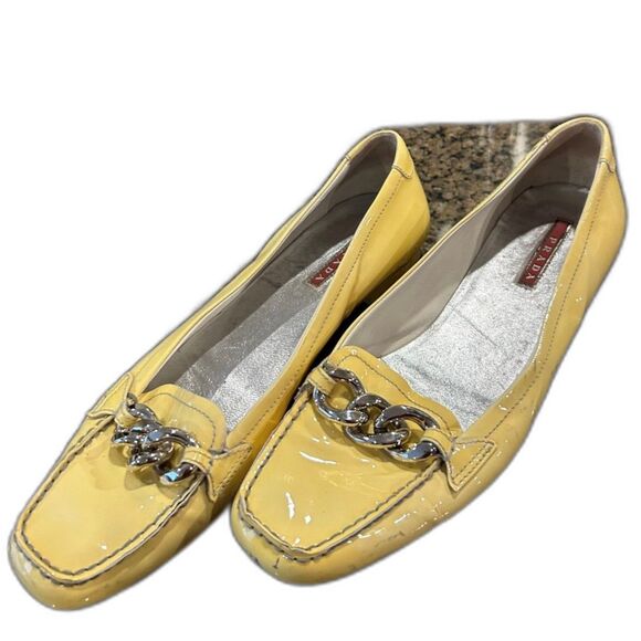 Prada Vintage Patent Leather Light Yellow Loafers - Picture 2 of 7